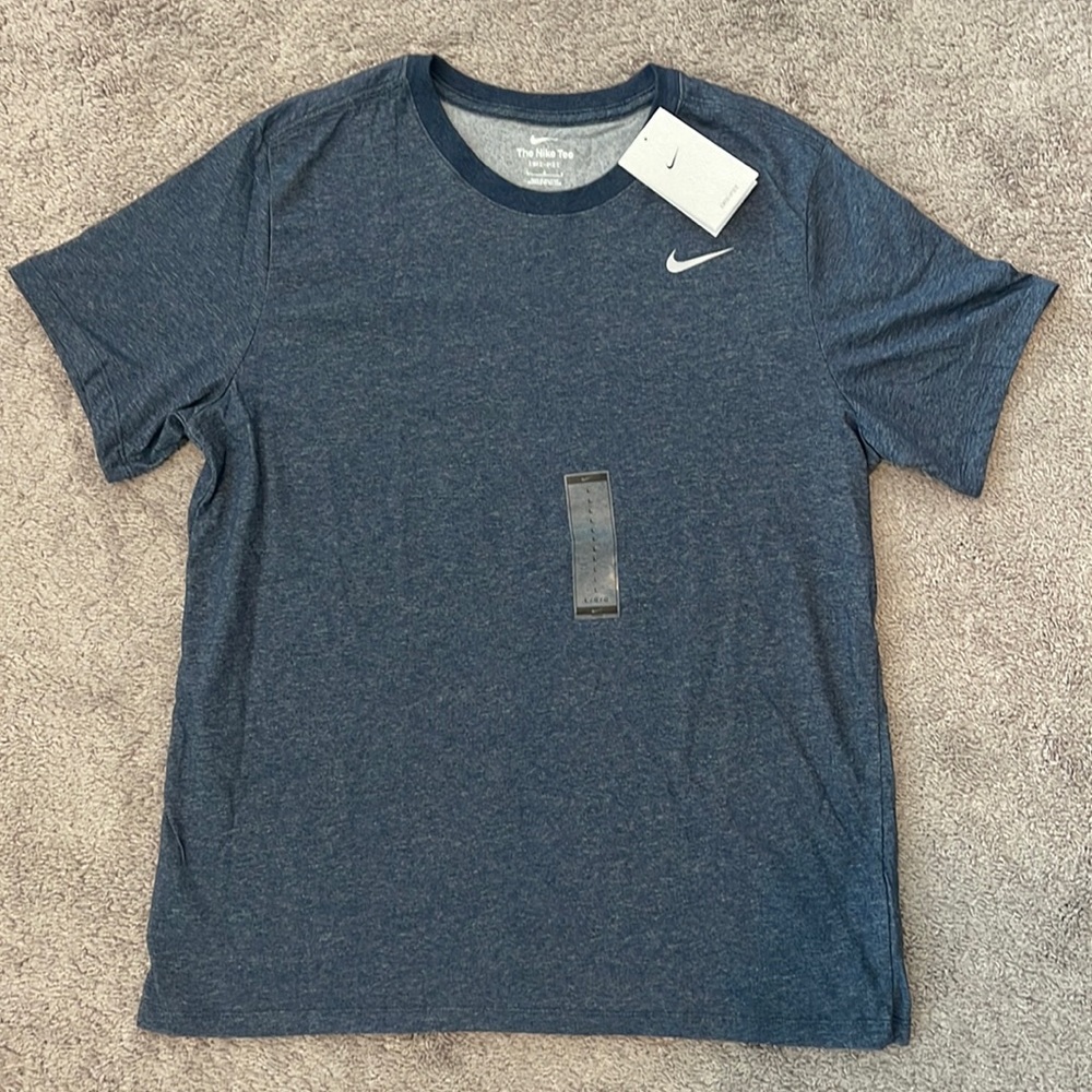 Blue Nike dry-fit workout shirt size large